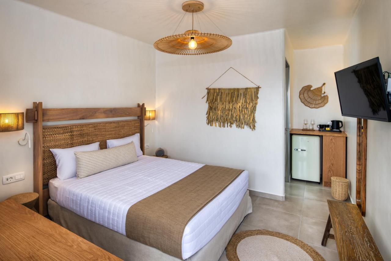 Hill Suites Тира Экстерьер фото